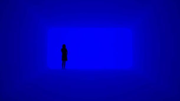 This image has an empty alt attribute; its file name is jamesturrell.firstlight.jpeg